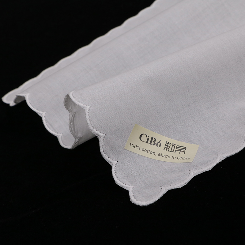 A011 White Cotton Shell edge H - Monogrammed Handkerchief 评论和价格