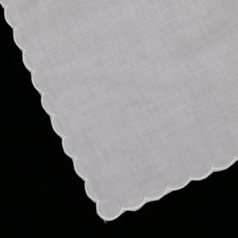 A011 White Cotton Shell edge H - Monogrammed Handkerchief 评论和价格