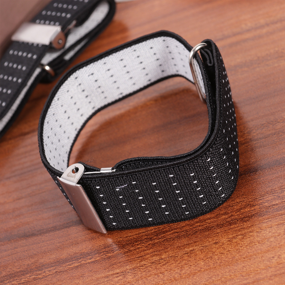 1Pair Anti Slip Shirt Armband  - Men Formal Wear Shirts 评论和价格